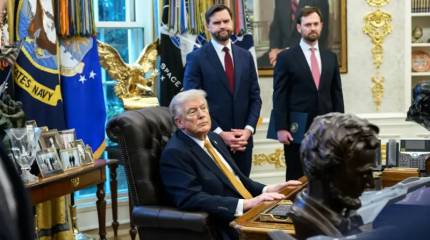 Неразрешимая проблема: Трамп оказался в полной мировой изоляции – Bloomberg