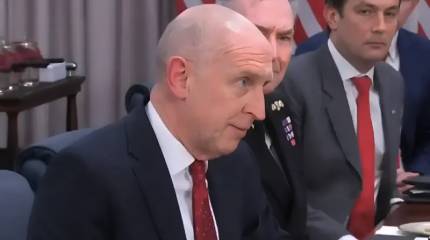 Британия официально призналась в проведении кибератак против России