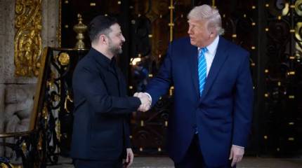 «Переломный момент»: Зеленский едет в Париж, чтобы затащить США на Украину