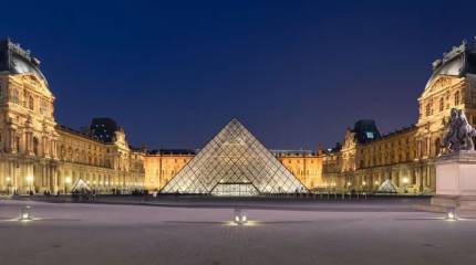 Полиция Франции: похитителей сокровищ Лувра задержали в очереди на футбол