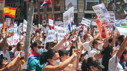 Испытание Трампа: танкер с российской нефтью спешит на Кубу