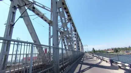 «Разобрать его нужно»: военкор оценил удар ФАБами по мосту в Затоке