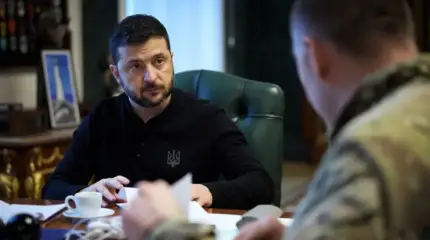 Для чего украинское руководство затеяло игру в города-герои