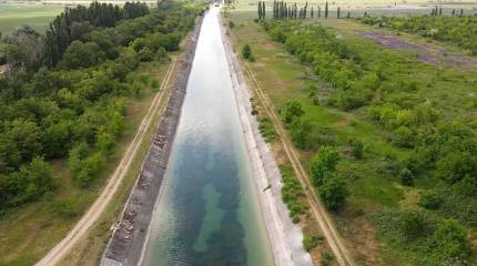 Нужна ли Крыму токсичная днепровская вода?