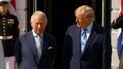 «Он хочет войны»: Трамп рассказал королю Британии о разговоре с Путиным