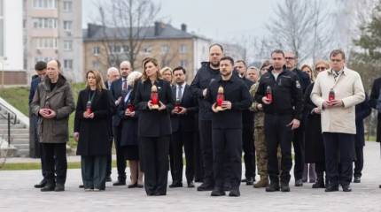 The Guardian: Европа боится, что Трамп до осени выгонит Украину с Донбасса