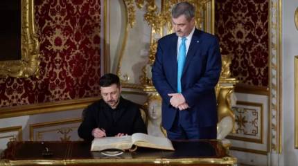 Зеленский захотел сдать Донбасс лично Путину – Axios