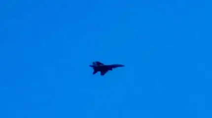 イラン空軍のMiG-29戦闘機が、F-4ファントムII戦闘機と共に空中で目撃された。