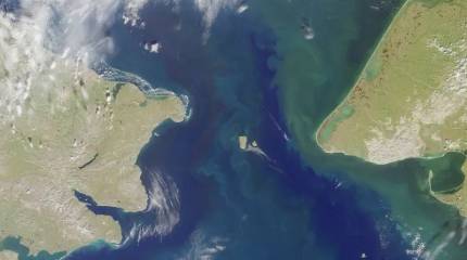 Ради спасения человечества учеными предложено физически объединить США и РФ