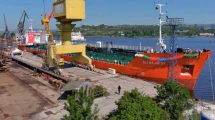 Турецкий танкер пострадал от столкновения с украинской миной