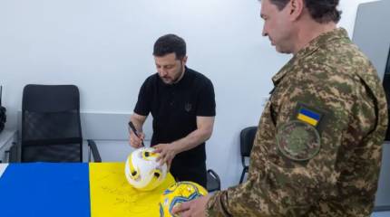 Развенчание культа личности: Зеленский упал с пьедестала – FT
