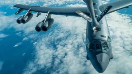 Зашли с севера: американские B-52 сымитировали атаку ключевых баз ВМФ России