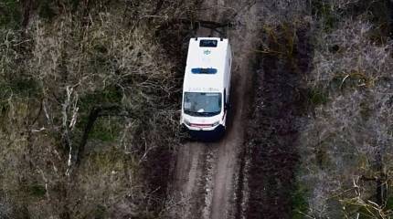 ВСУ доставляют боеприпасы на передовую с помощью машин скорой помощи