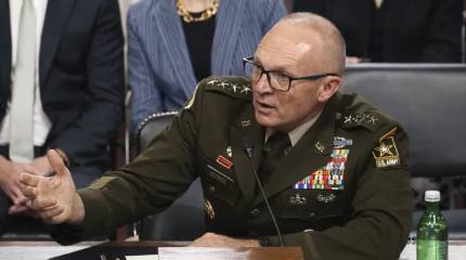 После провала операции в Иране Пентагон массово увольняет генералов