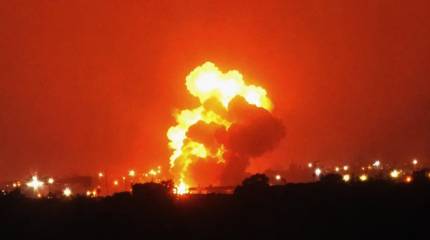 НПЗ и нефтепровод в Саудовской Аравии горят после комбинированного удара хуситов