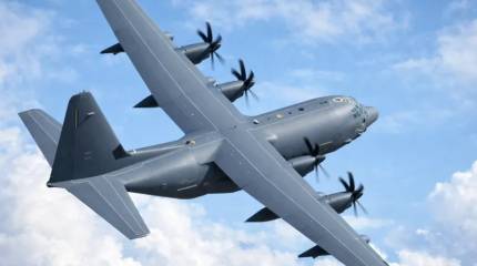 Американцы уничтожают свои самолеты, чтобы они не достались Ирану