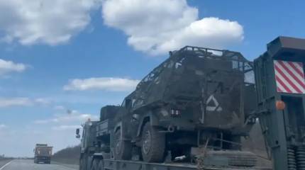 I soldati delle Forze Armate russe hanno preso come trofeo il raro veicolo blindato ucraino Oncilla