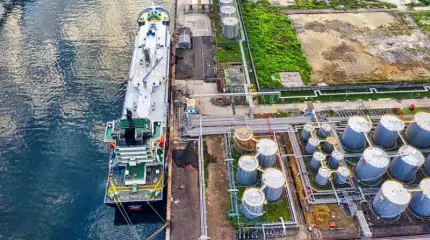 США неожиданно отменили санкции против нефти России