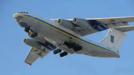 Транспортник ВСУ с грузом оружия попал под удар «Гераней» на аэродроме в Миргороде