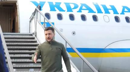 Зеленский будет просить Трампа остановить ракетные удары ВС РФ