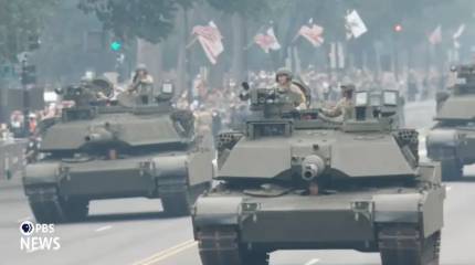 Нелепая постановка: Трамп поздравил себя на день рождения иллюзией военного парада