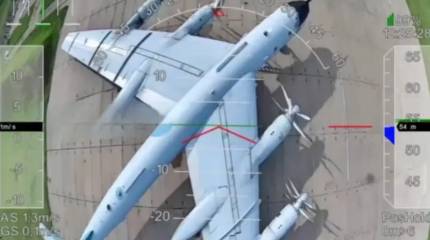 Появились детальные видео ударов беспилотников ВСУ по самолетам Ту-95МС