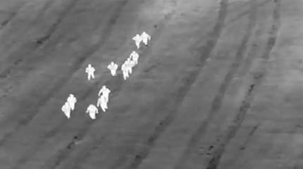 Дрон Погранслужбы заснял видео побега 19 украинских мужчин через границу в Словакию
