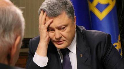 Толпа освистала Порошенко на встрече с избирателями