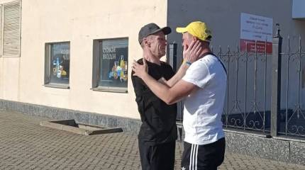 «Все на войну с РФ»: ЕС готовит депортацию украинцев для пополнения ВСУ