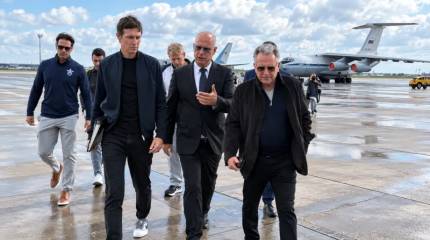 В РФ прилетели Уиткофф и Кушнер: они общаются с Путиным, а затем поедут к Зеленскому