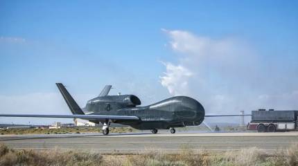 БПЛА Global Hawk над Эстонией, предположительно, подвергся воздействию РЭБ и потерял связь с оператором