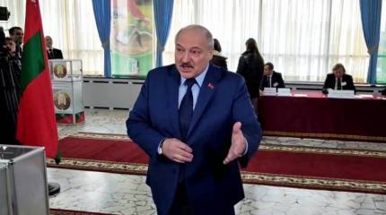 Лукашенко: Беларусь толкают к проведению спецоперации на Украине