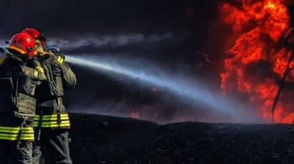 После ударов - пожары в Днепре, Броварах, Кропивницком и других городах Украины