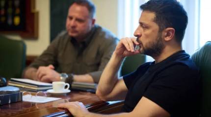 Украинские элиты разработали план по свержению Ермака и Зеленского