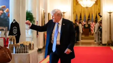 Трамп объявил трехдневное перемирие между Россией и Украиной