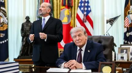 «Невероятная катастрофа»: Трамп сделал проход через Ормуз платным для всех