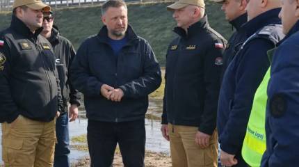 Польша за два дня наловила для ВСУ целую роту украинцев