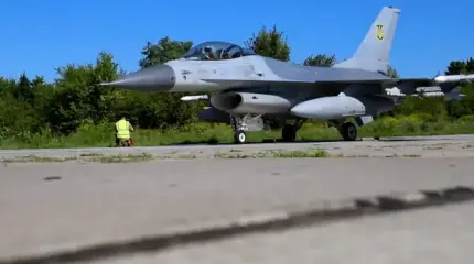 Британия подготовила для управления F-16 200 пилотов ВСУ