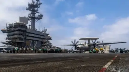 На авианосце ВМС США появился «чёрный рынок» по торговле туалетной бумагой