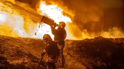 Не могут потушить до сих пор: «Герани» уничтожили железнодорожную станцию в Одессе