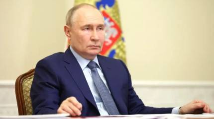 Владимир Путин указал на «потрескивание» американской экономики