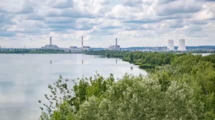 Беспилотники ВСУ атаковали атомную АЭС в Курчатове, на территории станции возник пожар