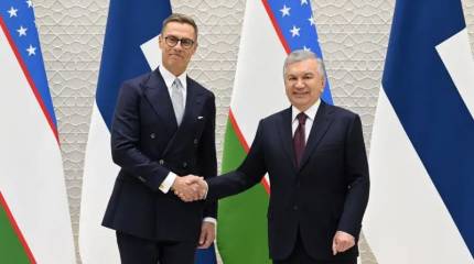 Запад настойчиво пытается включить Узбекистан в свою сферу влияния