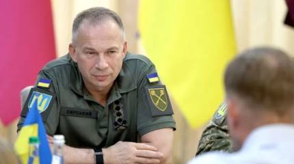 Чем грозит Зеленскому увольнение главкома ВСУ Сырского