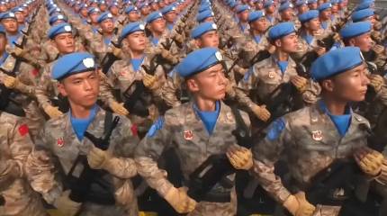 Послы ЕС готовятся бойкотировать военный парад в Пекине из-за приезда президента РФ