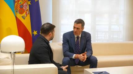 «Не забывайте про нас»: Зеленский полностью провалил заграничное турне