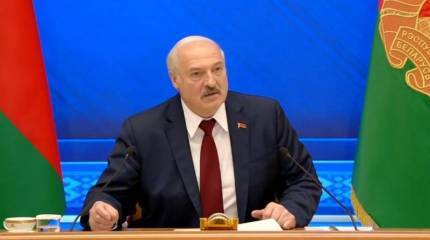 «Вы допрыгаетесь и мы вернём Украину»: Лукашенко пригрозил Киеву