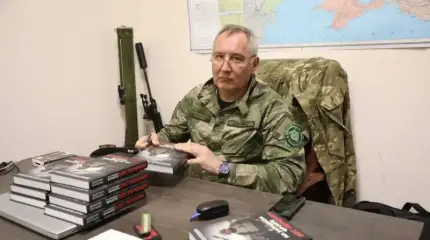 Рогозин: Вашингтон готовится к стратегическому конфликту с Москвой, решая три задачи