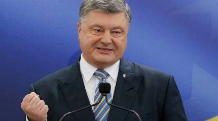 Порошенко присвоил себе заслуги за освобождение украинцев: реакция Сети