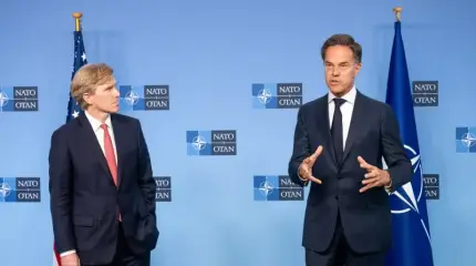 «Дорого и сложно»: что мешает НАТО обложить Россию «красными флажками»